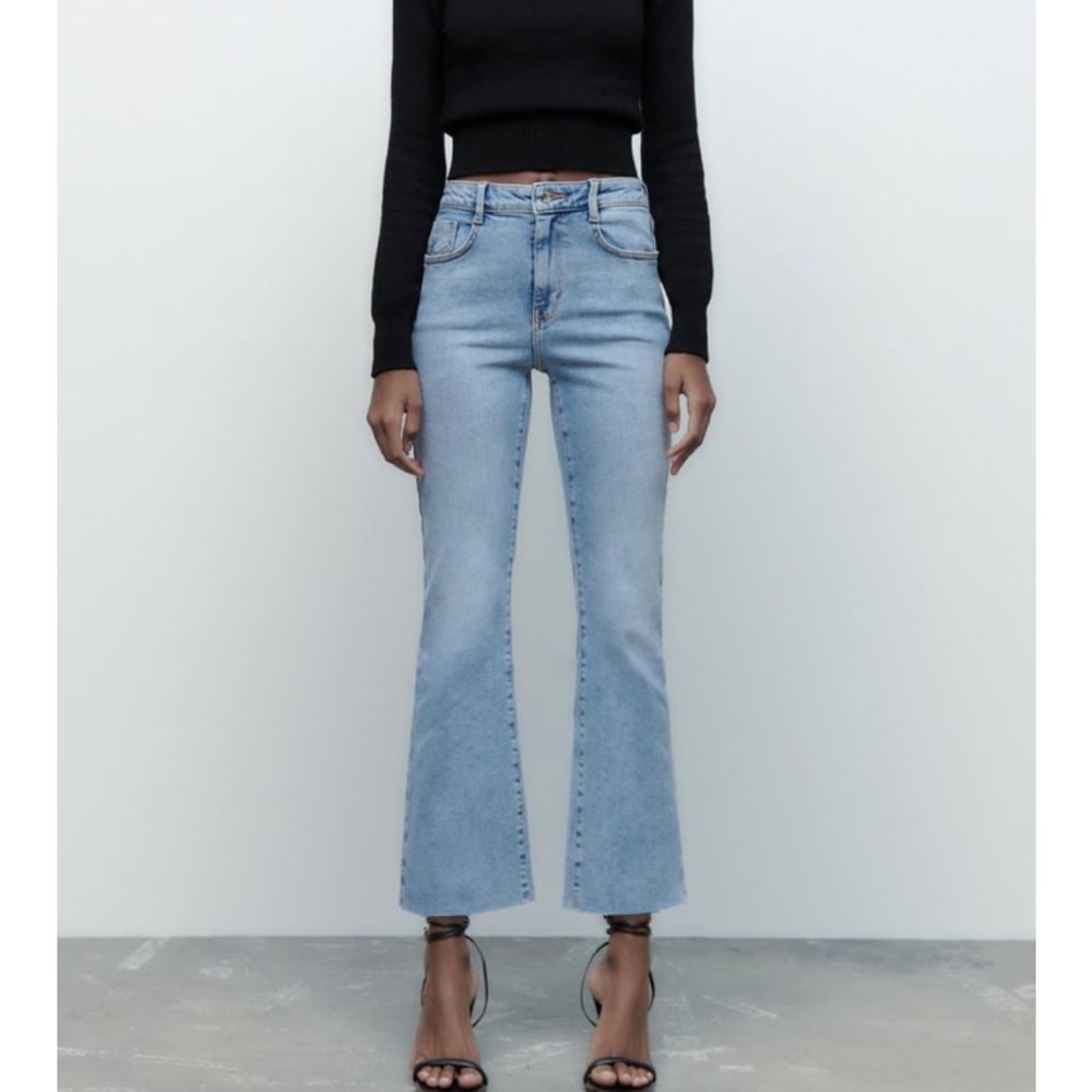 Zara jeans NEVER WORN
